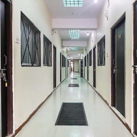 Spot On 48832 Balaji Parisar Hotel Ujjain Exterior foto