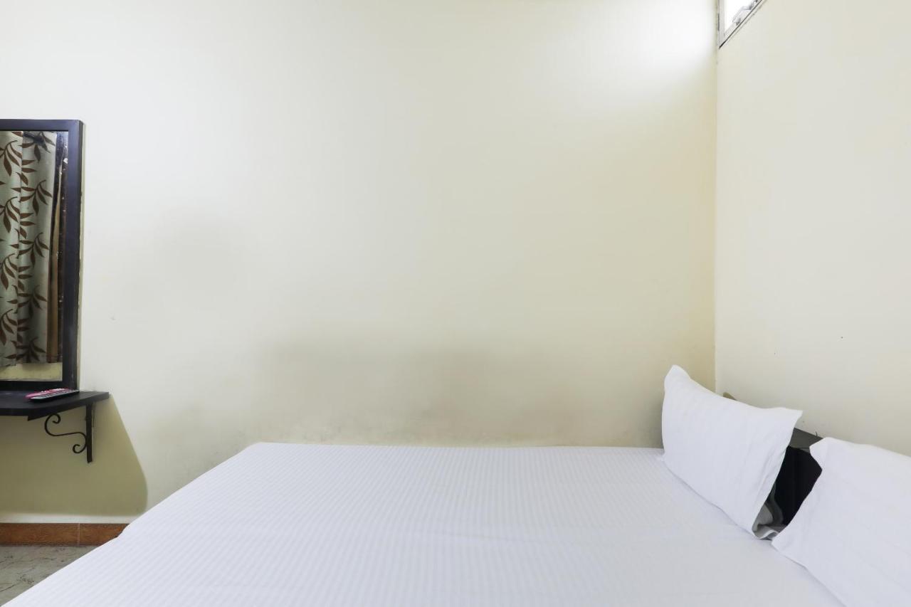 Spot On 48832 Balaji Parisar Hotel Ujjain Exterior foto